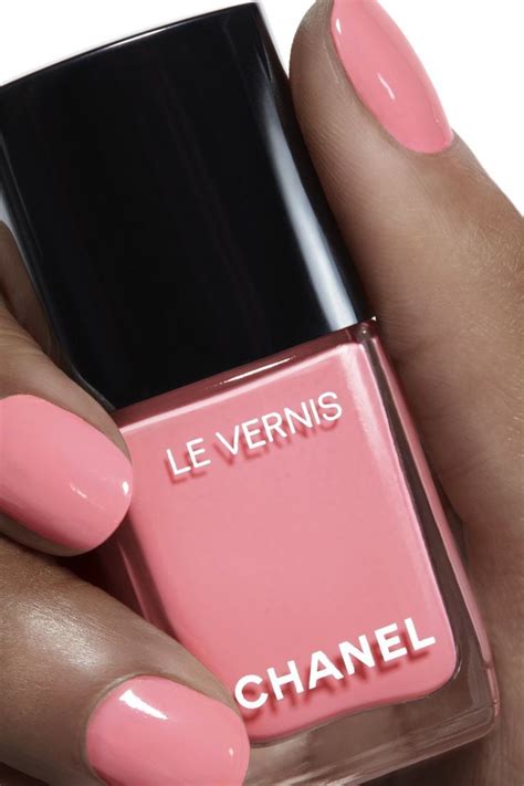 chanel vernis particulière|Chanel vernis 610 halo.